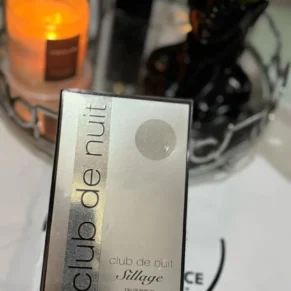 Club De Nuit Sillage EDP