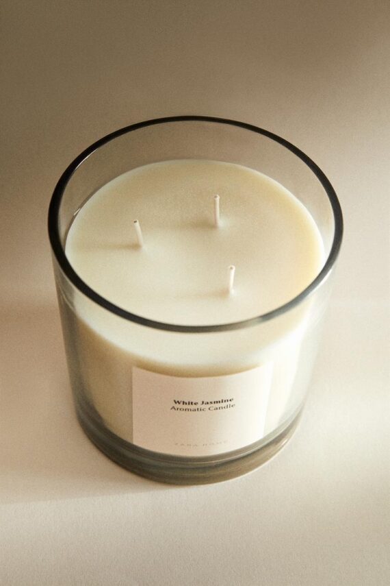 Zara white jasmine Scented candle 620g