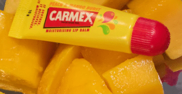 CARMEX PEACH & MANGO TUBE (10G) 3