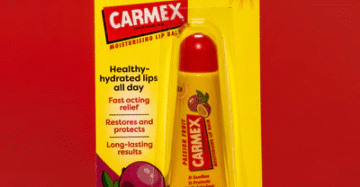 CARMEX PASSIONFRUIT LIP BALM TUBE (10G) 1