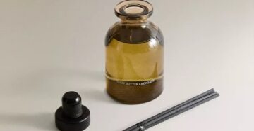 Zara SALTY BUTTER CROISSANT REED DIFFUSER 120ml 2