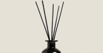 Zara Cedar Wood Home Diffuser 1